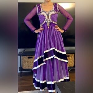 Indian anarkhali w/ dupatta, pants. Adult XS. Model 5’2”, 32 B, weight 98 lbs